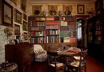 Astreo La Casa Di Rompicollo